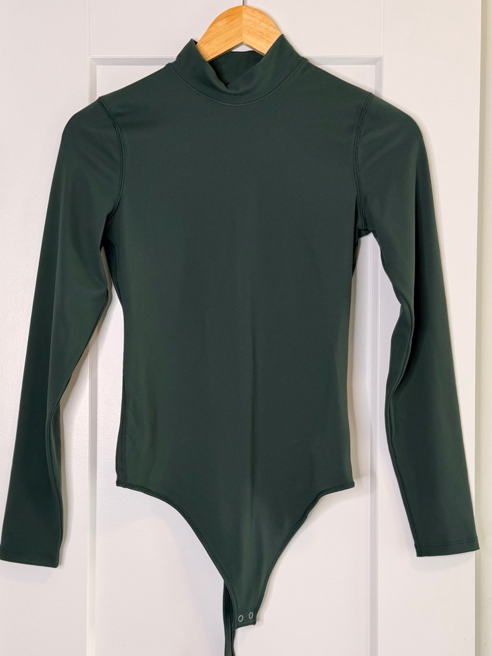 💛2 for 20- Abercrombie & Fitch Dark Green Mock Neck Bodysuit